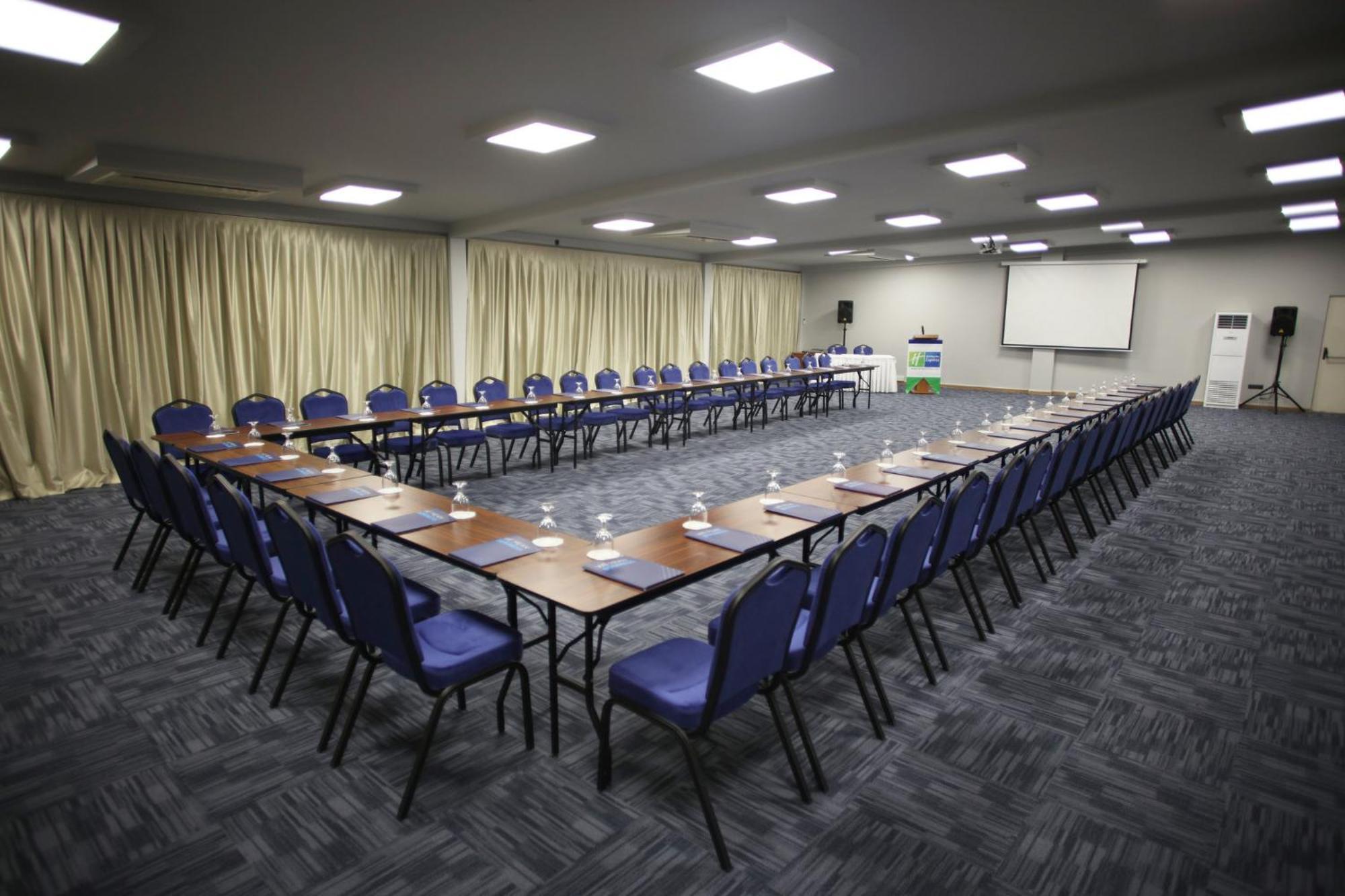 Holiday Inn Express Manisa-West By Ihg Exterior photo